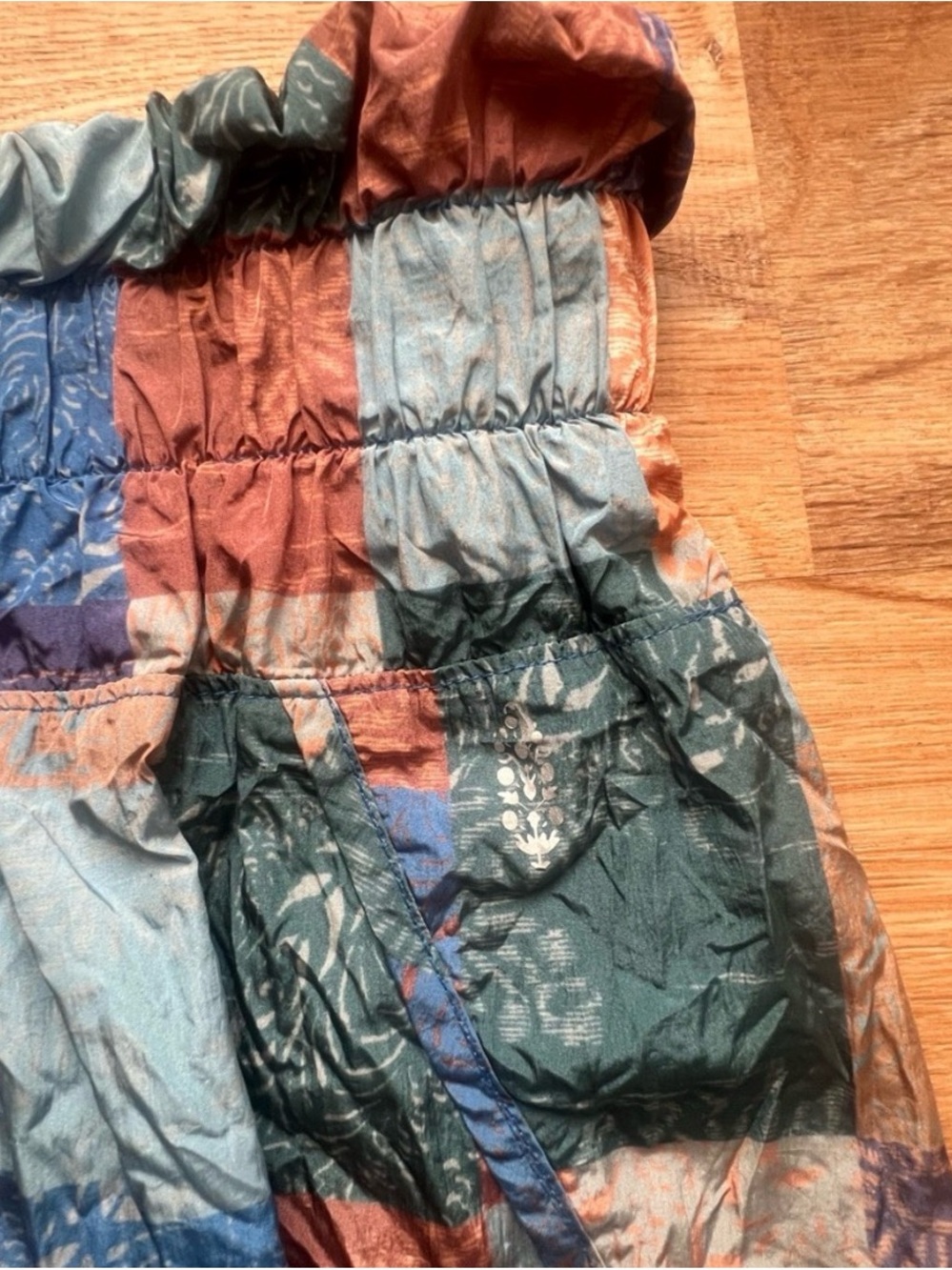 Free People Printed Pull-On Shorts – Size Medium - Picture 3 of 4